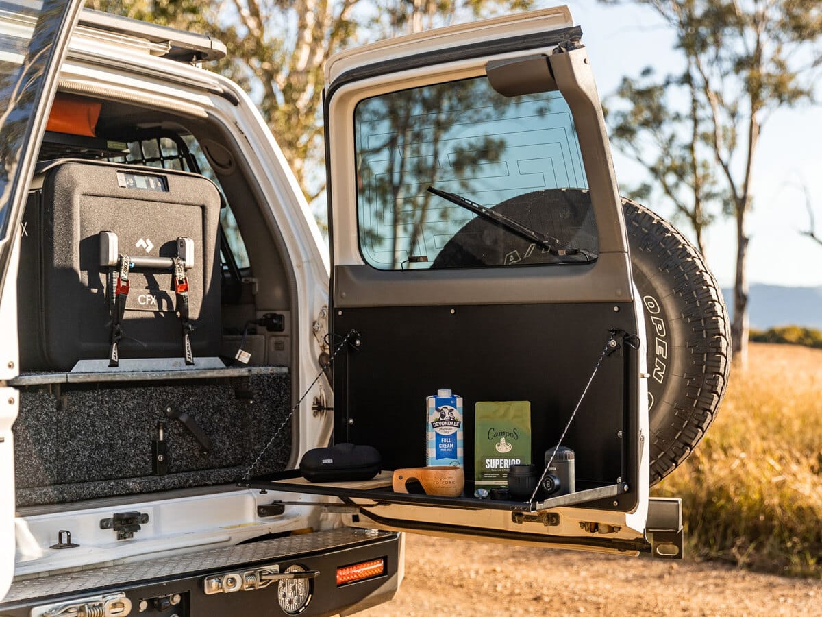 Y61 GU Rear Door Drop Down Table & Door Cards